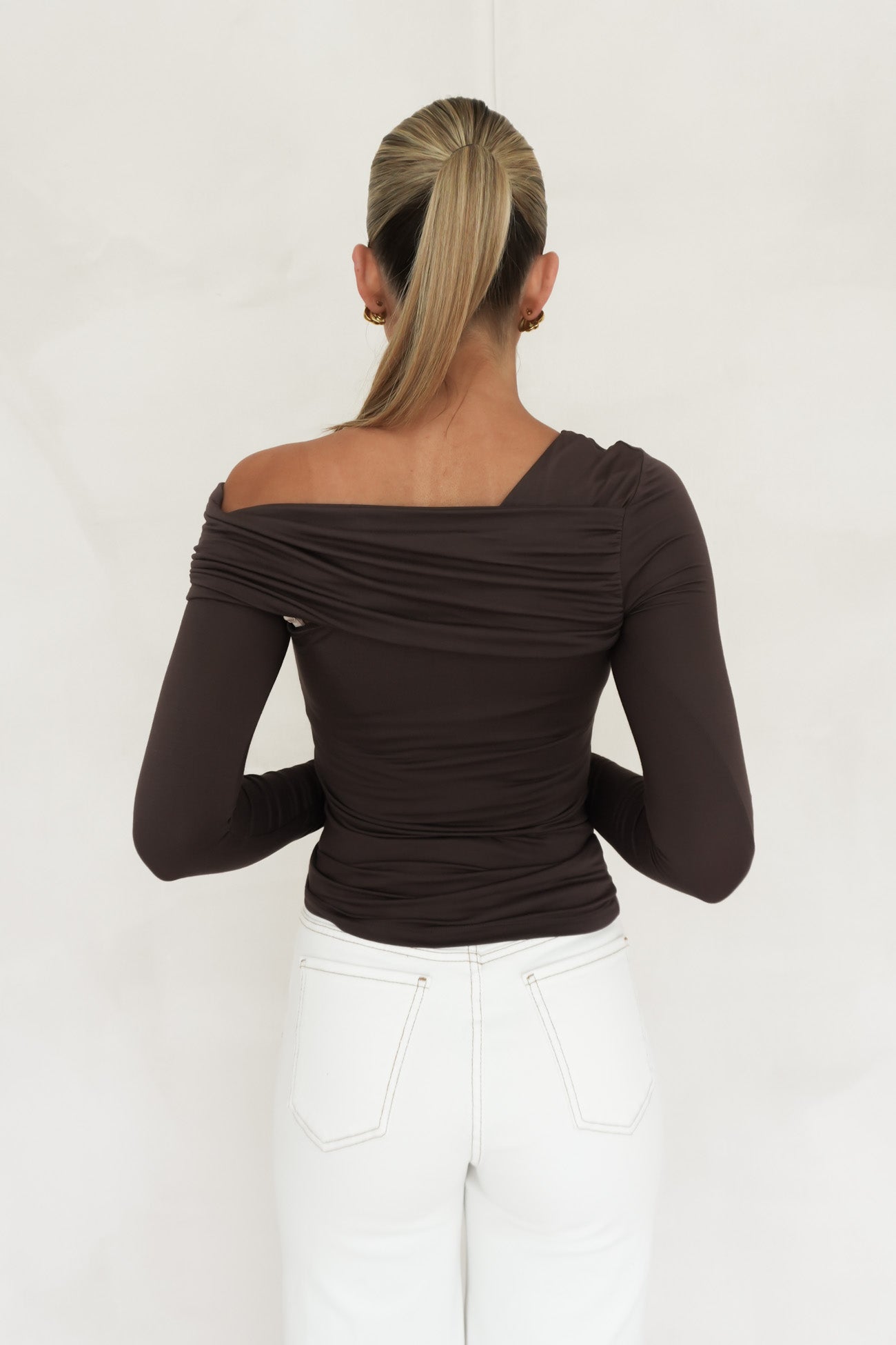 Caspian Top Chocolate