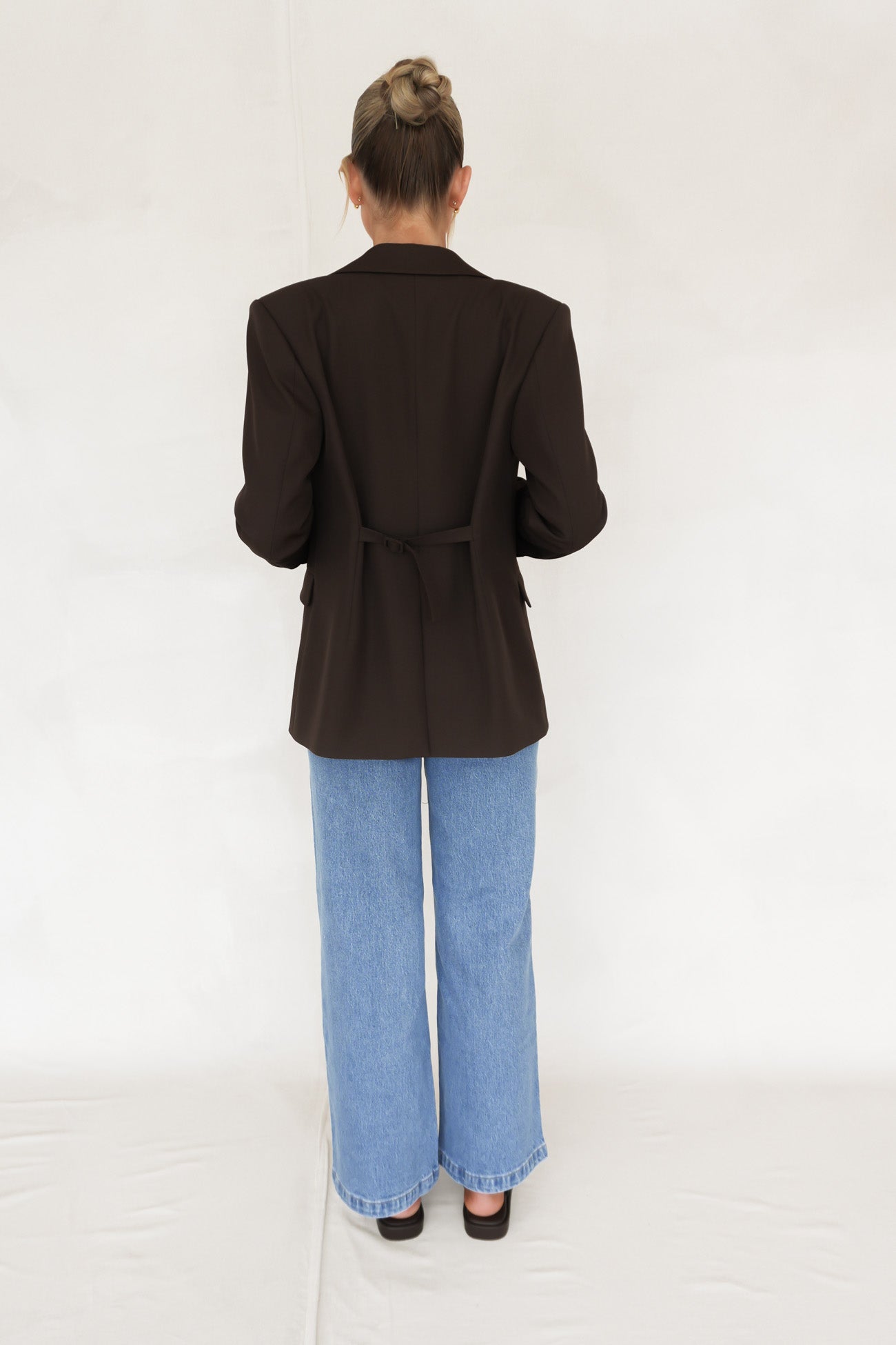 Maddox Tie Blazer Chocolate