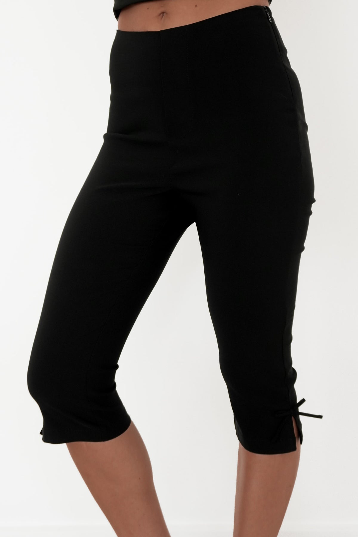 True Capri Pant Black