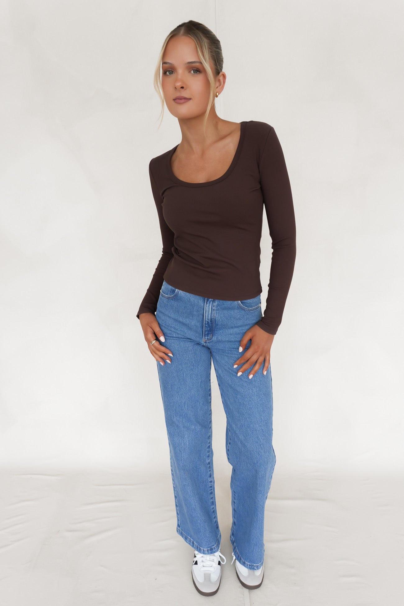 BZ Luxe Rib Long Sleeve Top Chocolate