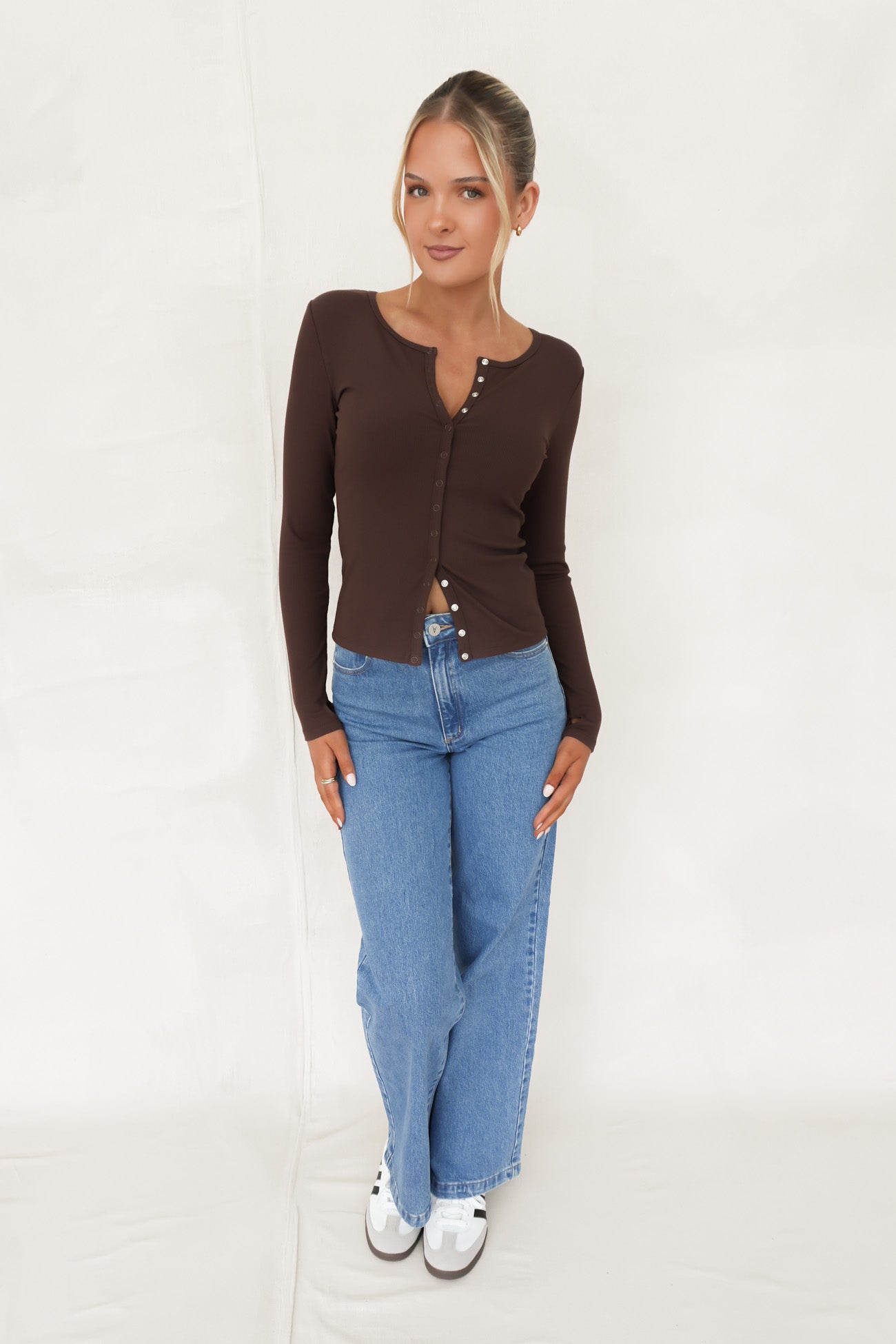 Brooklyn Rib Buttoned Top Chocolate