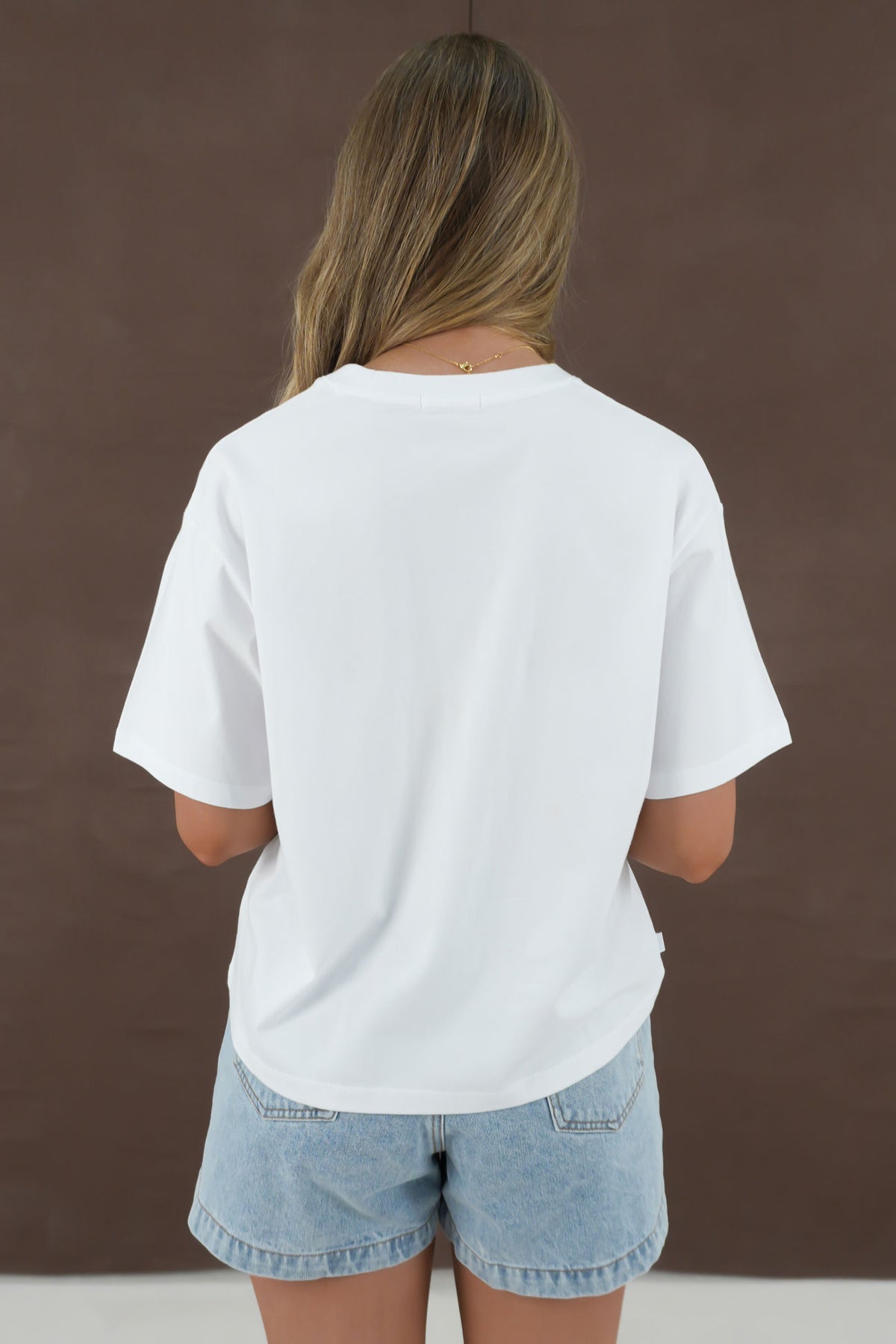 Canyon-Tee-White-b
