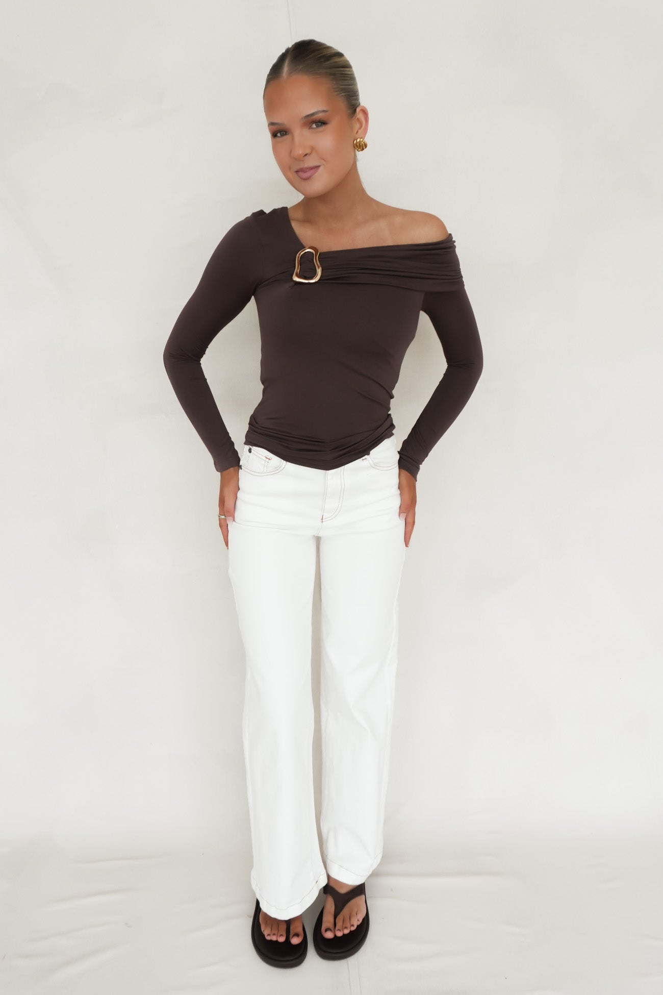 Caspian Top Chocolate
