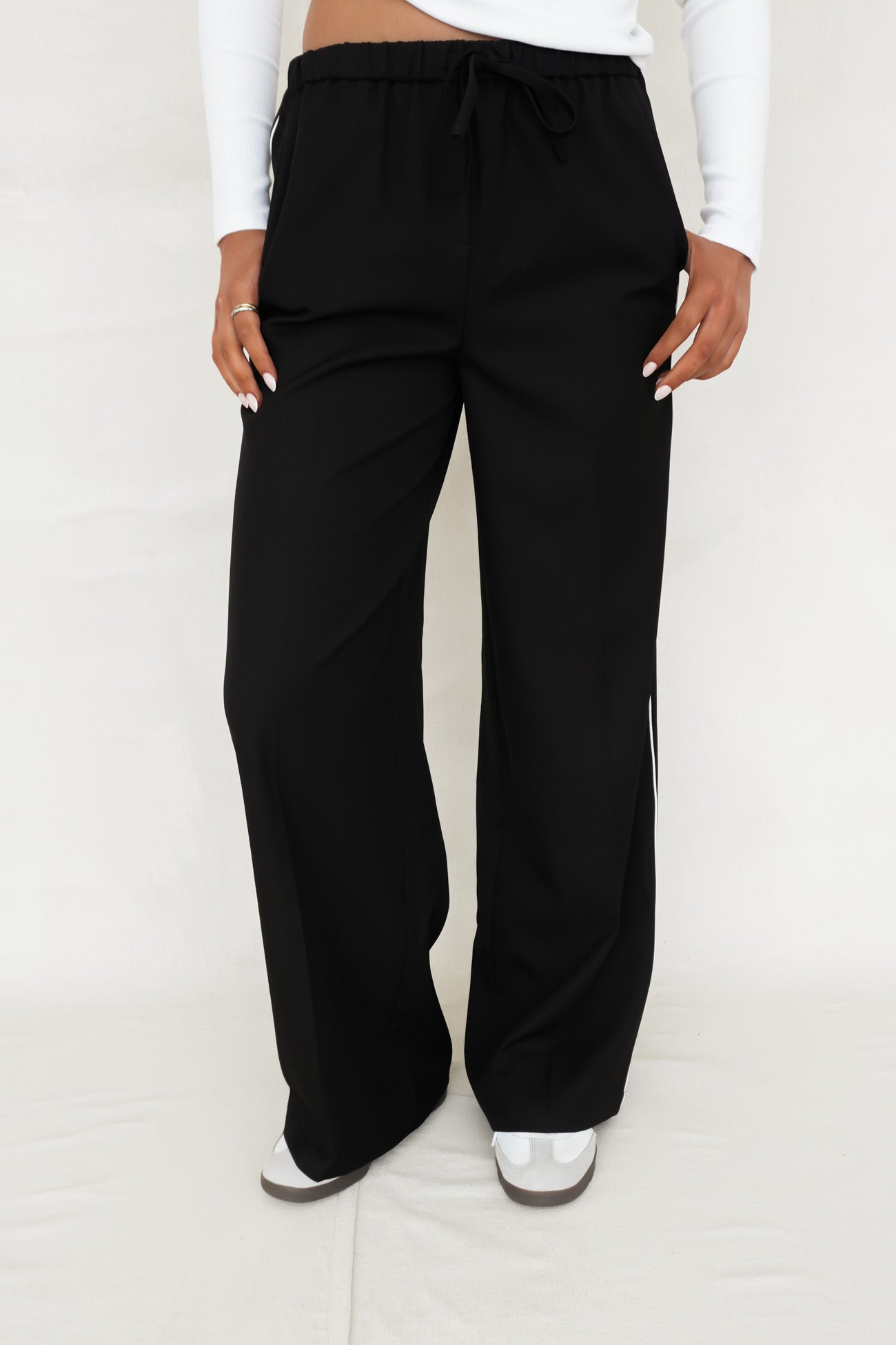 Maddox Piped Pant Black