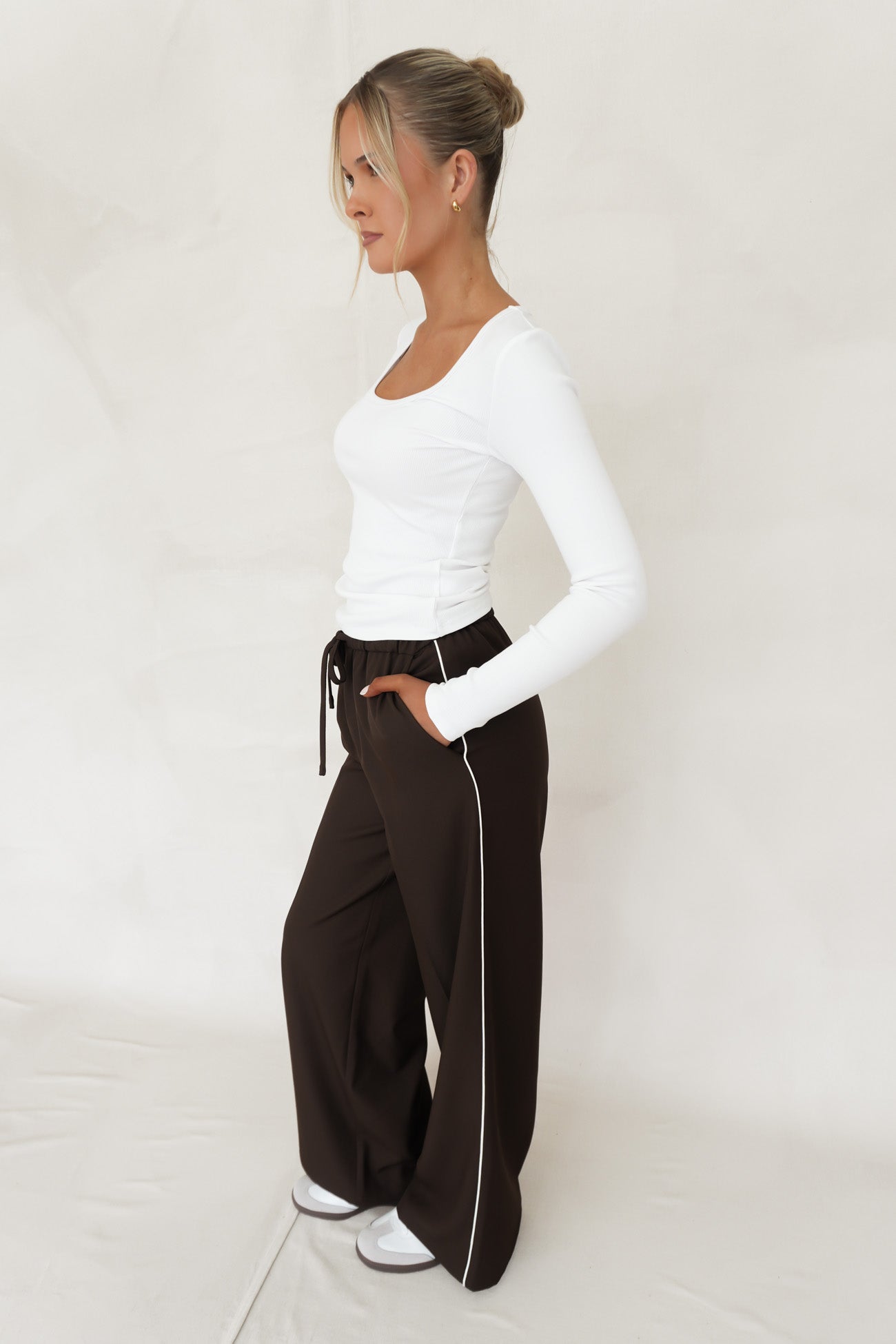 Maddox Piped Pant Chocolate