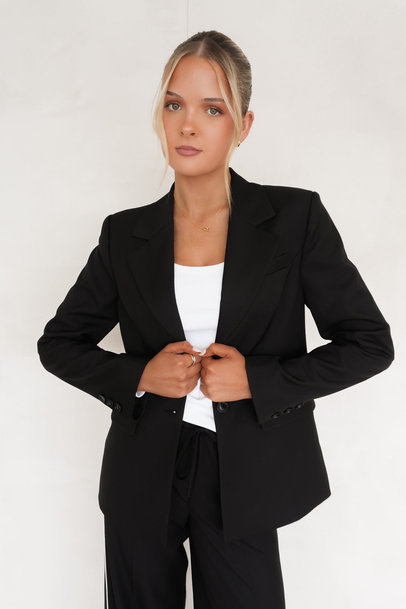Maddox Tie Blazer Black