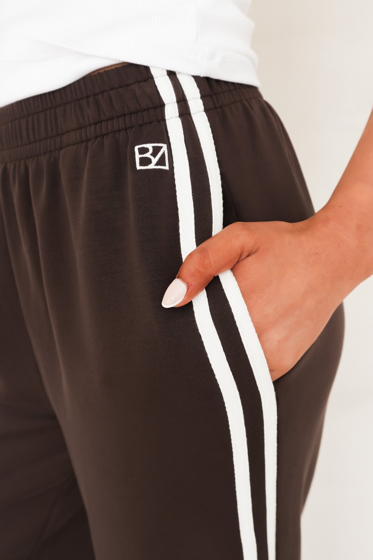 Oakley Stripe Track Pant Chocolate - BY. ZAH